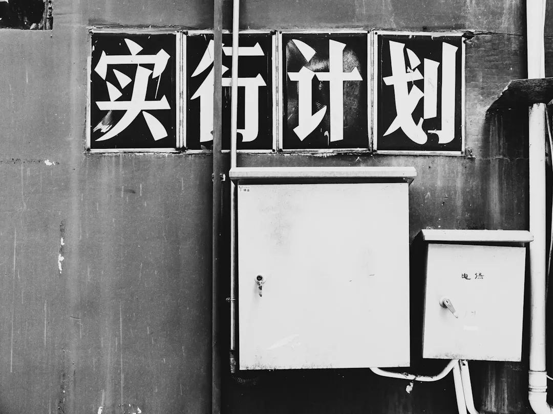 预制叠合板与装配式楼梯在绿色建筑项目中的协同应用分析